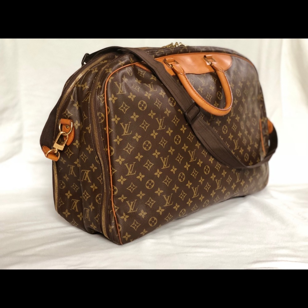 Louis Vuitton Alize 2 Poches Monogram Travel Bag
